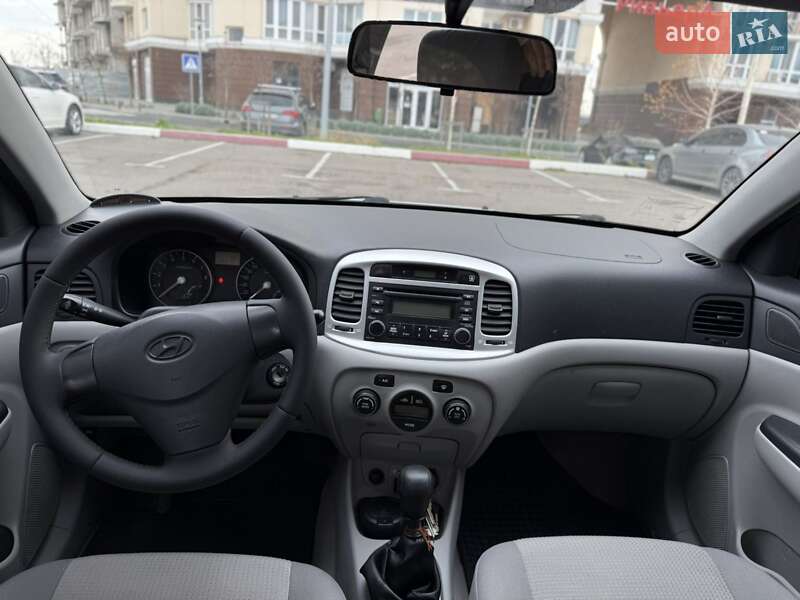 Седан Hyundai Accent 2008 в Николаеве