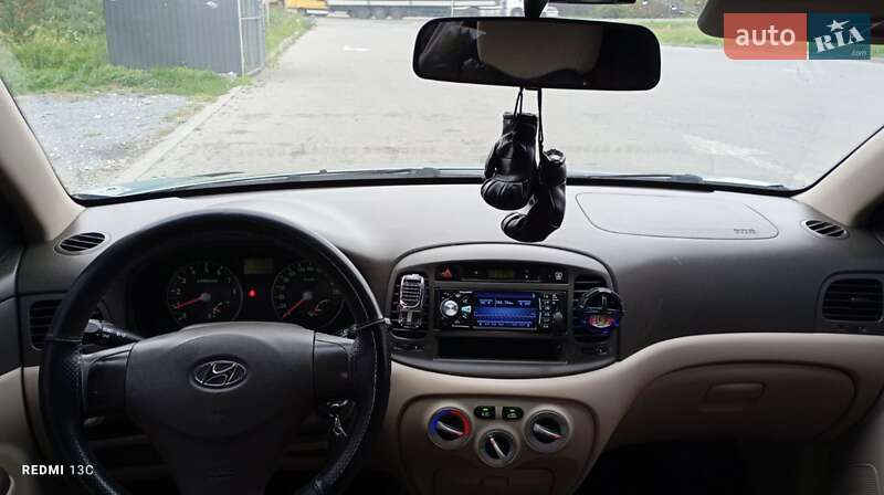 Седан Hyundai Accent 2007 в Львове