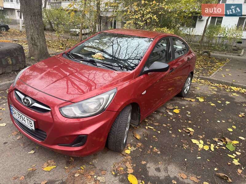 Седан Hyundai Accent 2012 в Одессе фото 6 Седан Hyundai Accent 2012 в Одессе