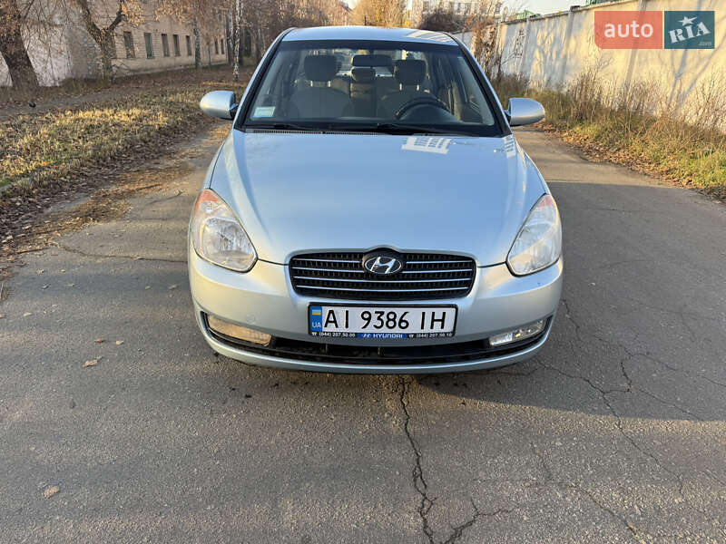 Седан Hyundai Accent 2007 в Киеве