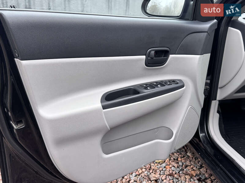 Седан Hyundai Accent 2008 в Одессе