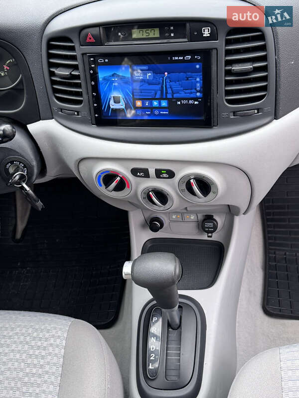 Седан Hyundai Accent 2008 в Одессе