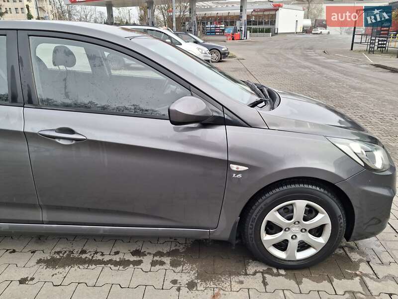 Седан Hyundai Accent 2011 в Яворове фото 19 Седан Hyundai Accent 2011 в Яворове
