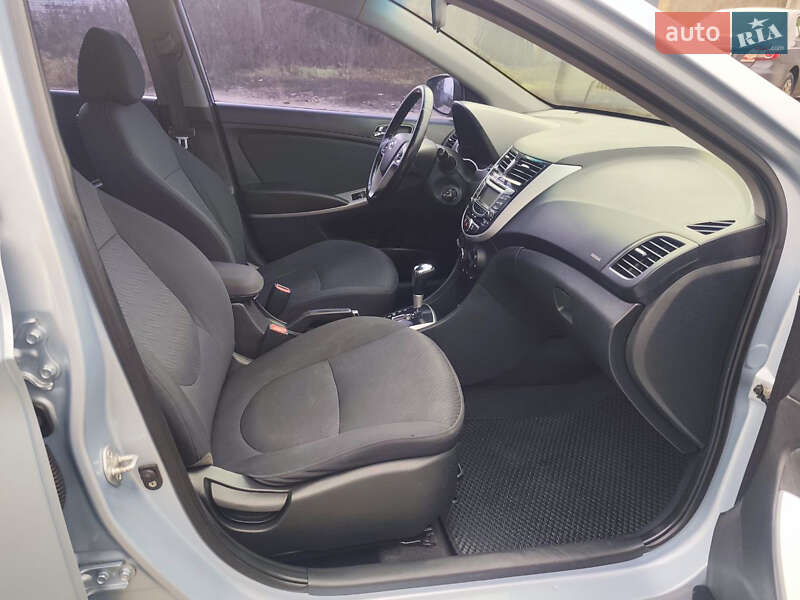 Седан Hyundai Accent 2011 в Харькове