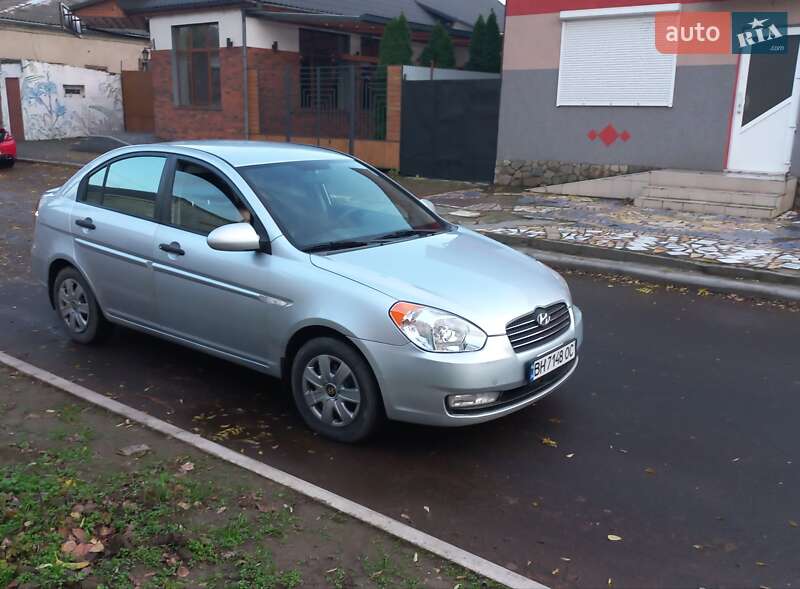 Hyundai Accent 2008