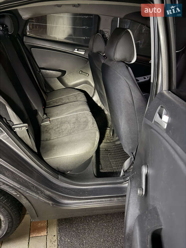 Седан Hyundai Accent 2011 в Киеве