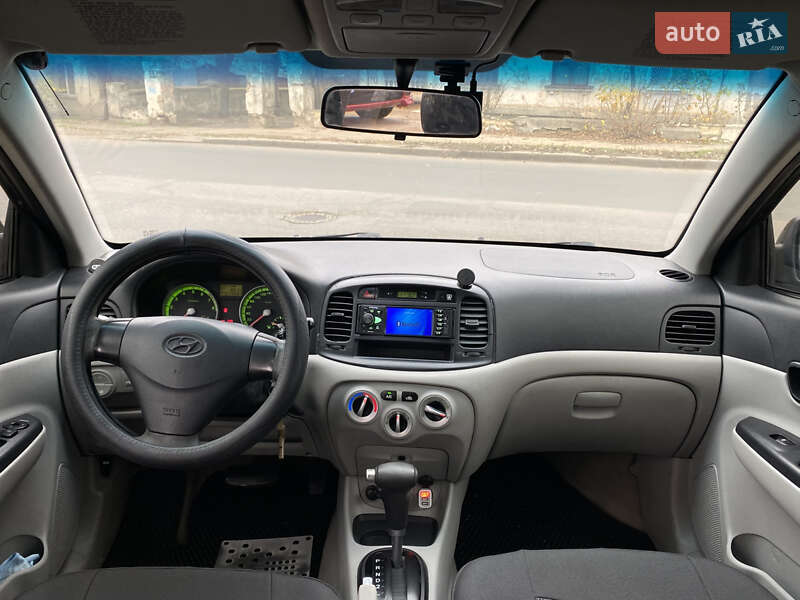 Седан Hyundai Accent 2008 в Николаеве