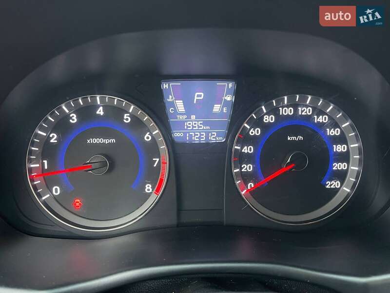 Седан Hyundai Accent 2011 в Николаеве