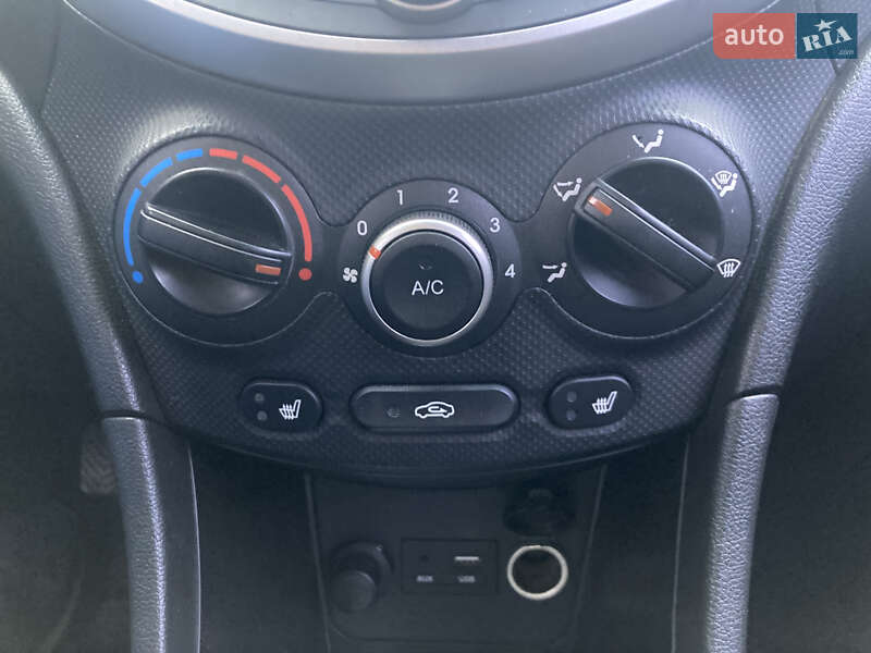 Седан Hyundai Accent 2016 в Харкові