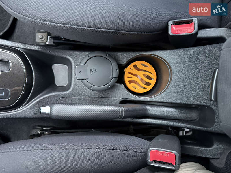 Седан Hyundai Accent 2012 в Киеве