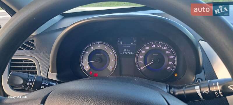 Седан Hyundai Accent 2012 в Запоріжжі