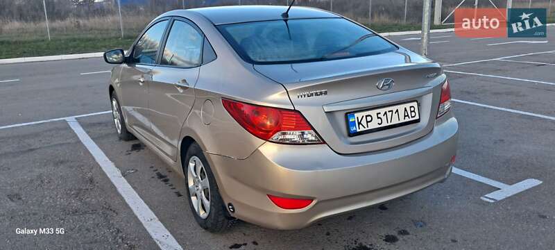 Седан Hyundai Accent 2012 в Запоріжжі