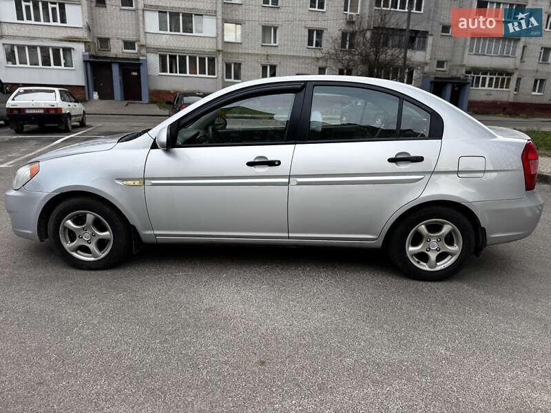 Седан Hyundai Accent 2008 в Чернигове