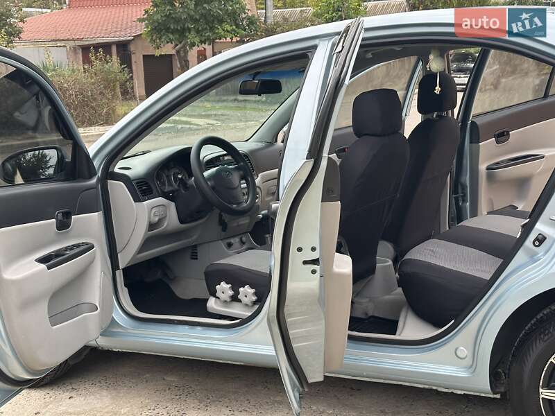 Седан Hyundai Accent 2008 в Одессе