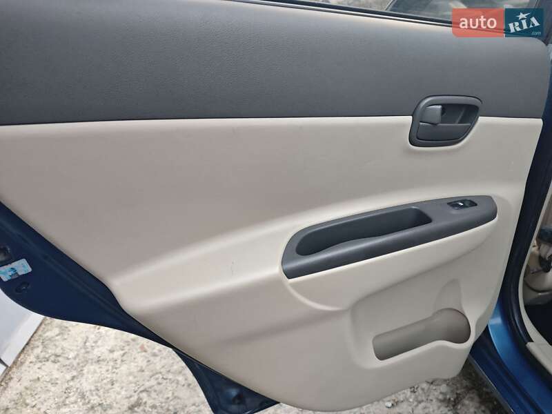 Седан Hyundai Accent 2008 в Харкові