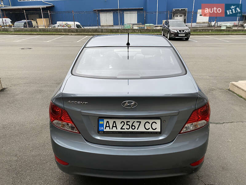 Седан Hyundai Accent 2019 в Києві
