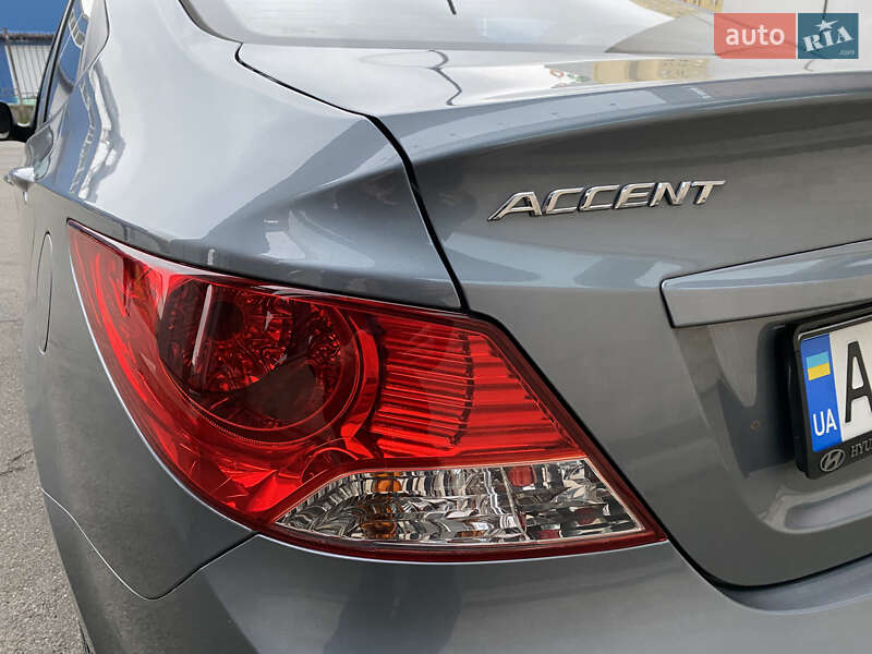 Седан Hyundai Accent 2019 в Києві
