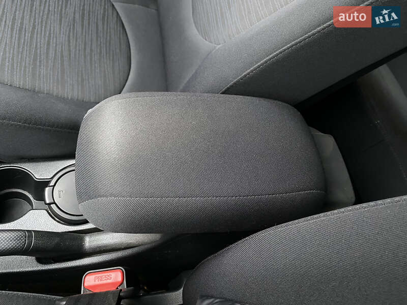 Седан Hyundai Accent 2019 в Києві