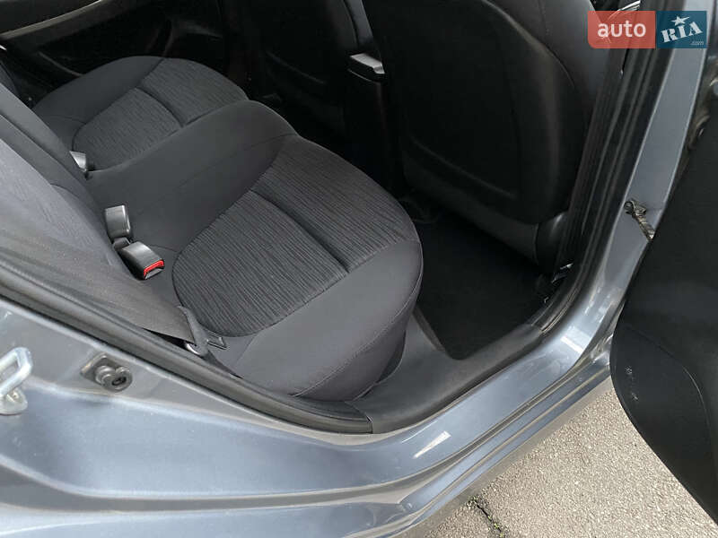 Седан Hyundai Accent 2019 в Києві