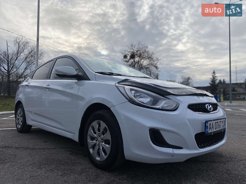 Седан Hyundai Accent 2018 в Житомирі