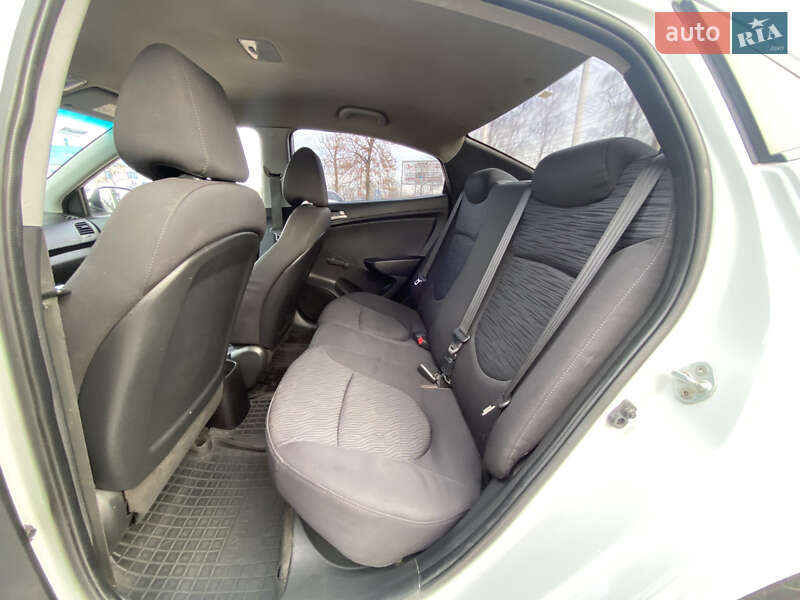 Седан Hyundai Accent 2018 в Житомирі