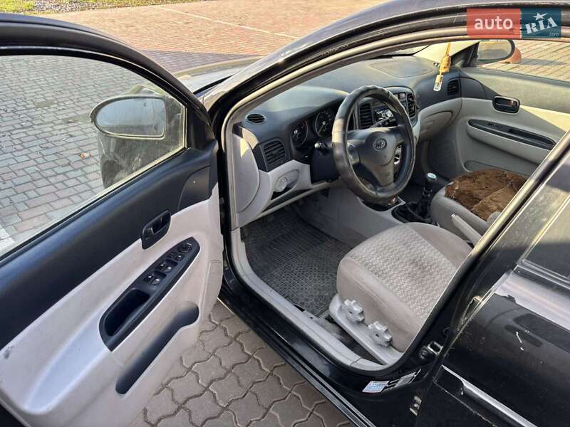 Седан Hyundai Accent 2006 в Одесі фото 5 Седан Hyundai Accent 2006 в Одесі