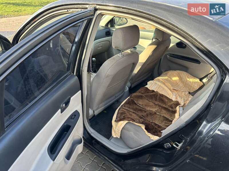 Седан Hyundai Accent 2006 в Одесі фото 6 Седан Hyundai Accent 2006 в Одесі