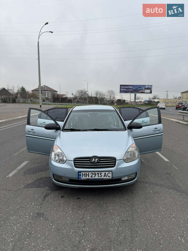 Седан Hyundai Accent 2008 в Одессе