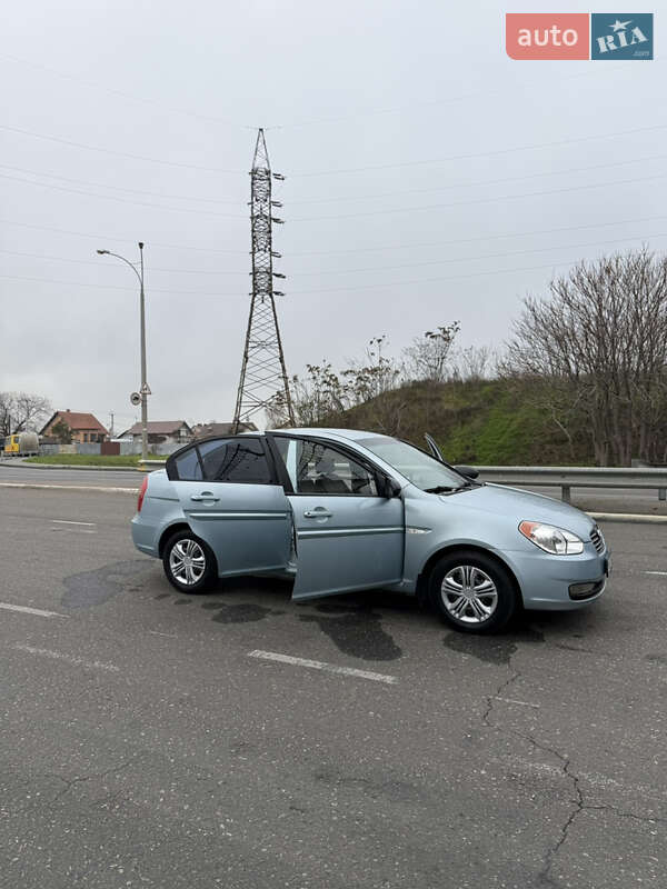 Седан Hyundai Accent 2008 в Одессе