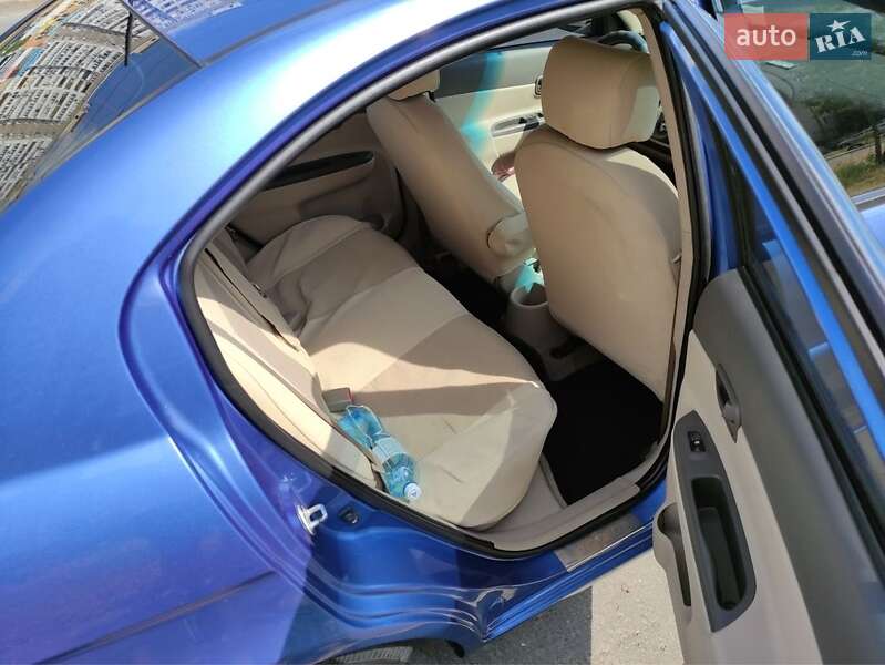 Седан Hyundai Accent 2008 в Киеве