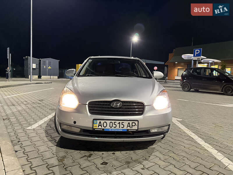 Хетчбек Hyundai Accent 2008 в Мукачевому
