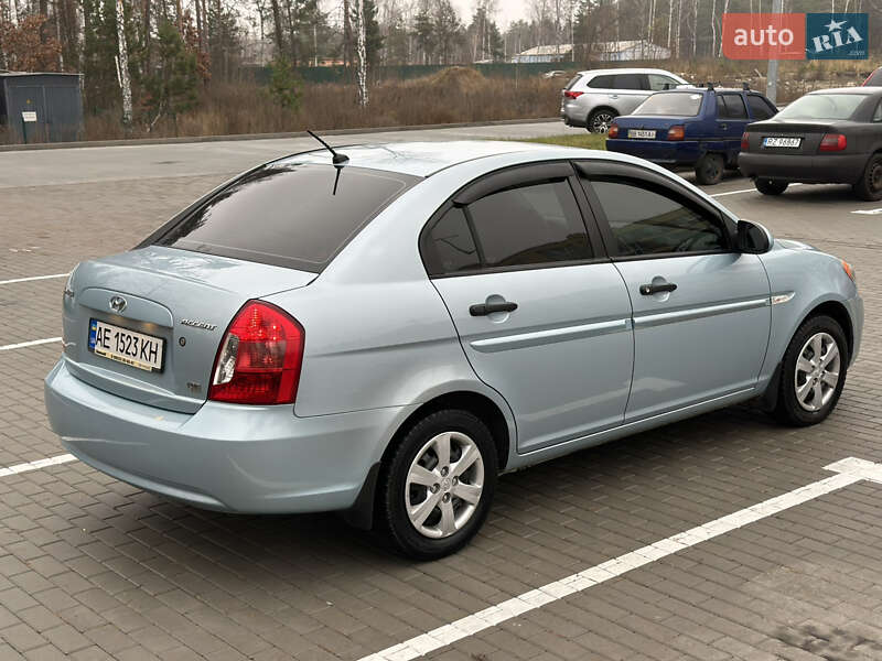 Седан Hyundai Accent 2008 в Киеве