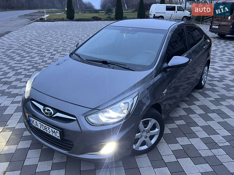 Седан Hyundai Accent 2011 в Ніжині фото Седан Hyundai Accent 2011 в Ніжині