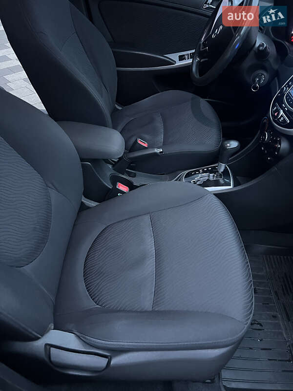 Седан Hyundai Accent 2011 в Ніжині фото 23 Седан Hyundai Accent 2011 в Ніжині