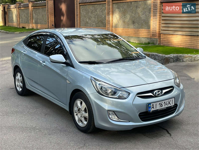 Седан Hyundai Accent 2011 в Чернігові фото Седан Hyundai Accent 2011 в Чернігові