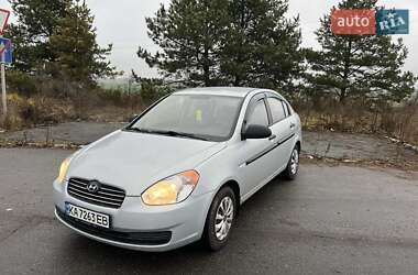 Седан Hyundai Accent 2009 в Мені