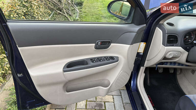 Седан Hyundai Accent 2008 в Виноградові фото 34 Седан Hyundai Accent 2008 в Виноградові