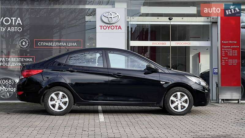 Седан Hyundai Accent 2012 в Ужгороде фото 6 Седан Hyundai Accent 2012 в Ужгороде