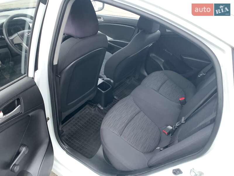 Седан Hyundai Accent 2019 в Києві