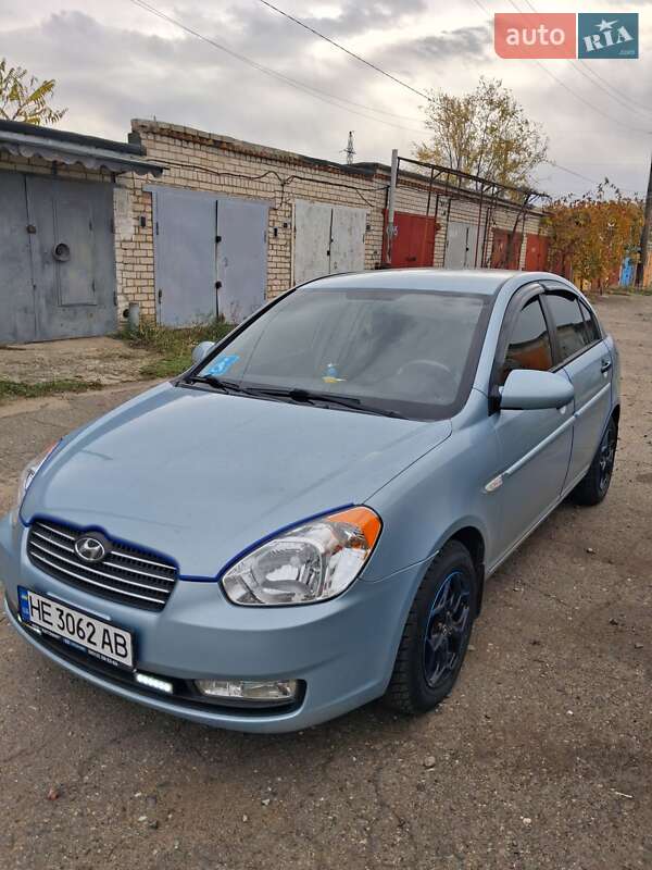 Седан Hyundai Accent 2008 в Николаеве