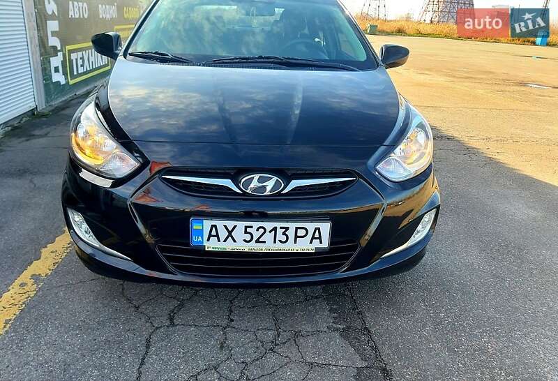 Седан Hyundai Accent 2012 в Харькове