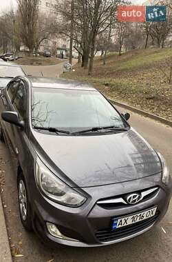 Седан Hyundai Accent 2013 в Харькове