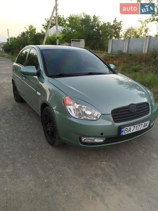 Седан Hyundai Accent 2008 в Новоархангельске фото 11 Седан Hyundai Accent 2008 в Новоархангельске