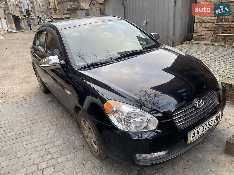 Hyundai Accent 2008