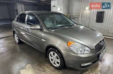 Хэтчбек Hyundai Accent 2008 в Киеве