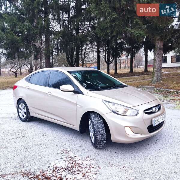 Седан Hyundai Accent 2012 в Ромнах фото 7 Седан Hyundai Accent 2012 в Ромнах