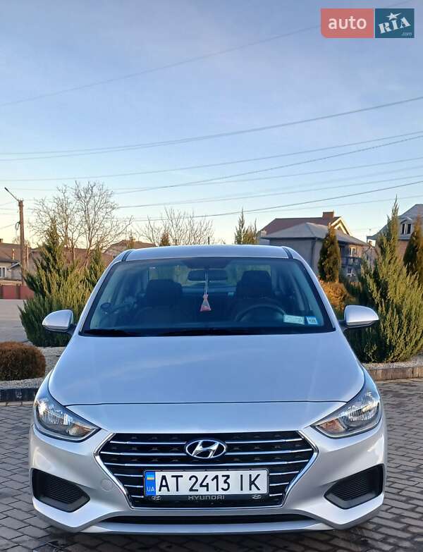 Hyundai Accent 2022