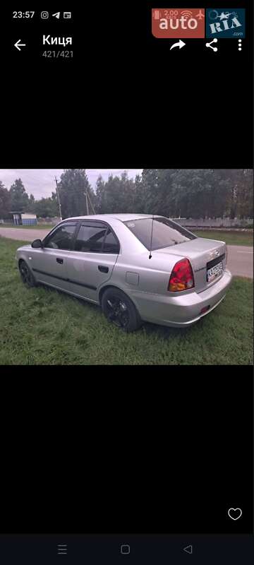 Hyundai Accent 2005 Hyundai Accent 2005