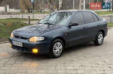 Ліфтбек Hyundai Accent 1998 в Миколаєві