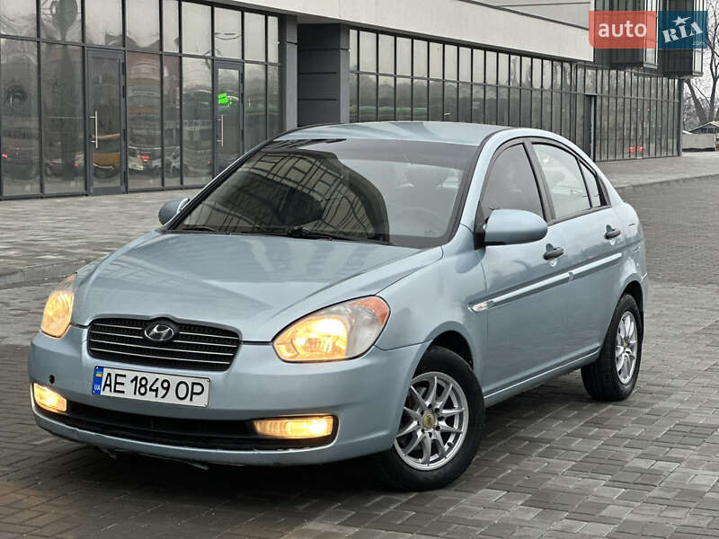 Hyundai Accent 2008